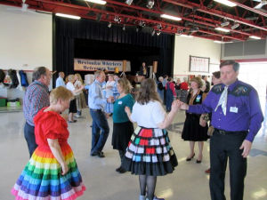 Fun, smiles, and laughter filled the Sunday afternoon of dancing in Mound.  Join us February 15 for our "plus" dance featuring "snowmen."   The following Sunday, February 22, WW will celebrate "birthdays," especially George Washington's!