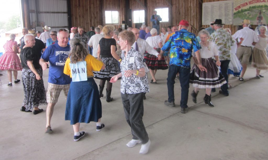 Nowthen Threshing Show Square Dance Minnesota, Inc.